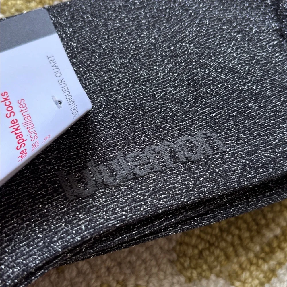 Lululemon NWT Daily Stride Sparkle Socks Black Moon/ Silver glimmer Medium